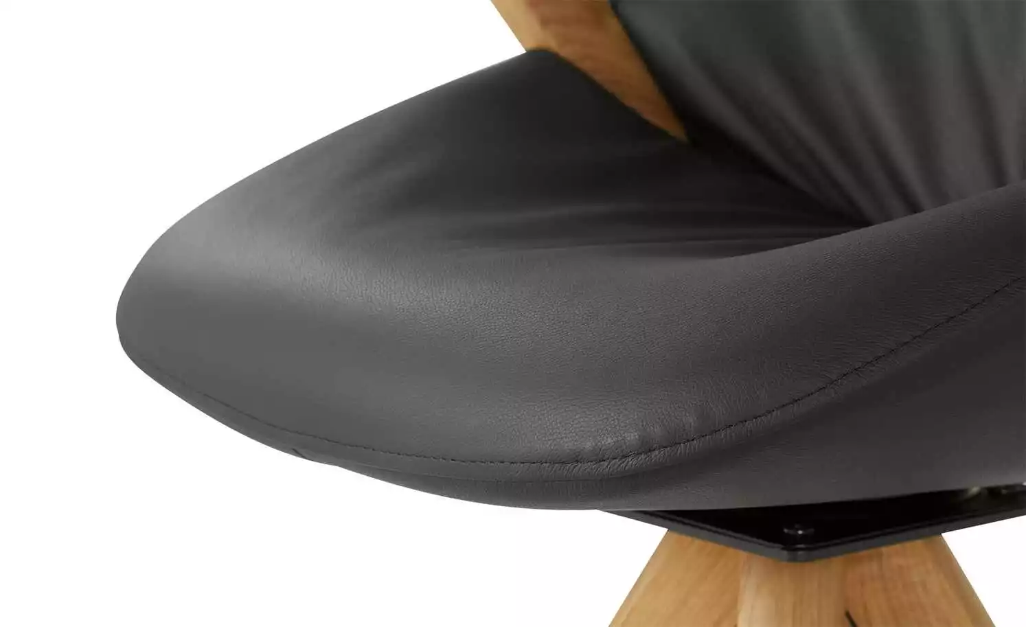 Wohnwert Armlehnstuhl Novum | Schwarz mit Elastic-Aktiv-Federung (gesundes Sitzen) 6 Wohnwert Armlehnstuhl Novum | Schwarz mit Elastic-Aktiv-Federung (gesundes Sitzen) – Bild 4