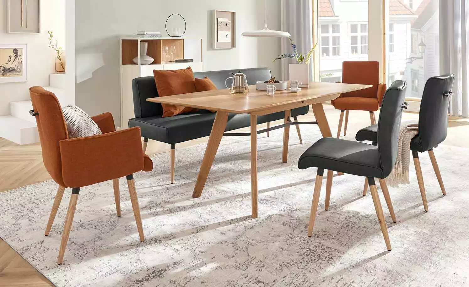 Polsterstuhl mit Griff 4402 | Black (Schwarz) 3 Polsterstuhl mit Griff 4402 | Black (Schwarz)