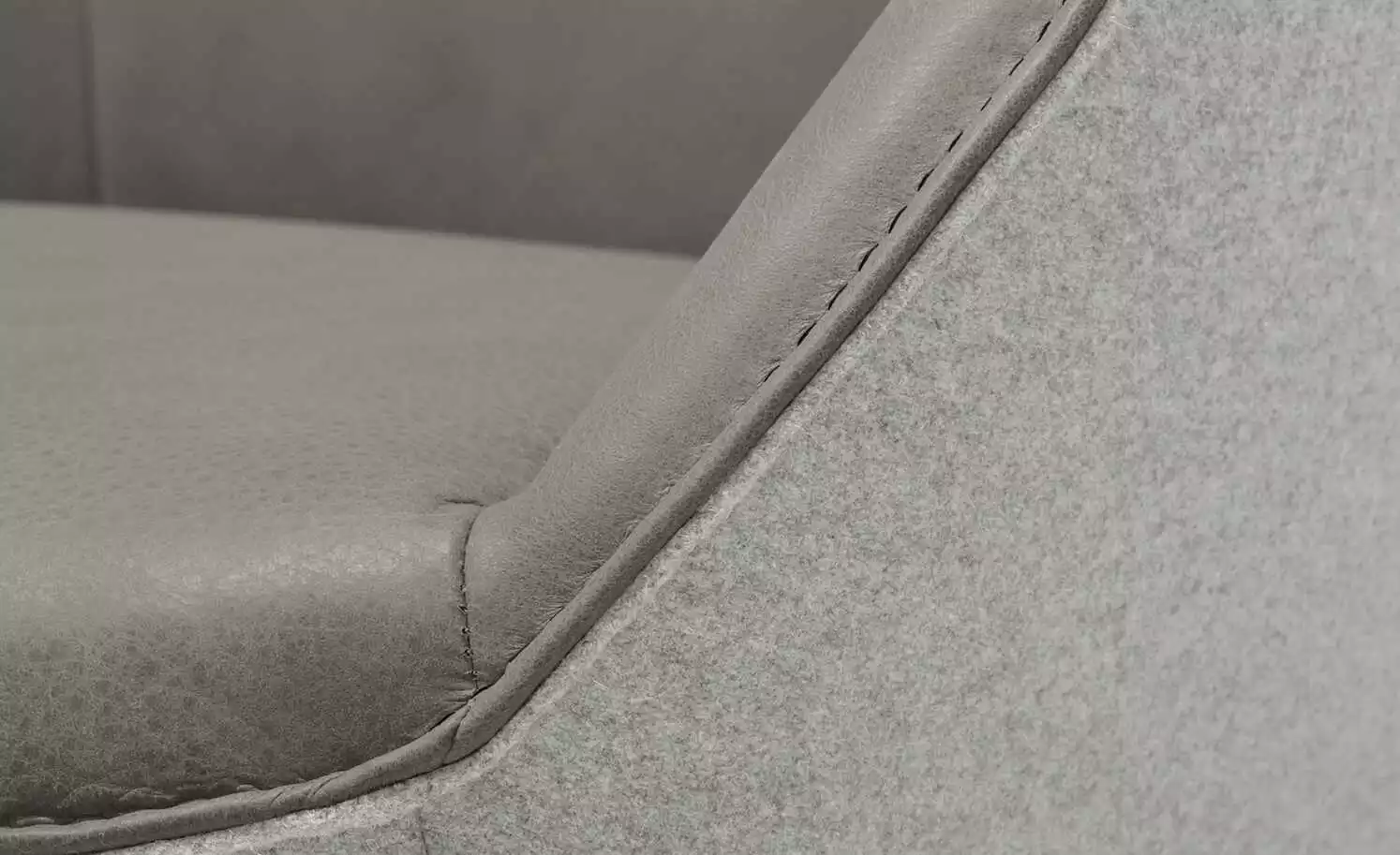 KOINOR Armlehnstuhl Dining System 4 | Asphalt (Hellgrau) / Hellgrau / Kontrastnaht Schwarz 10 KOINOR Armlehnstuhl Dining System 4 | Asphalt (Hellgrau) / Hellgrau / Kontrastnaht Schwarz – Bild 8